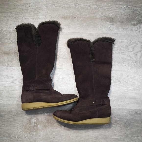 Lands' End Ladies Size 7.5 Faux Suede Dark Brown Faux Fur Lined Wedge Heel Boots - Picture 2 of 7